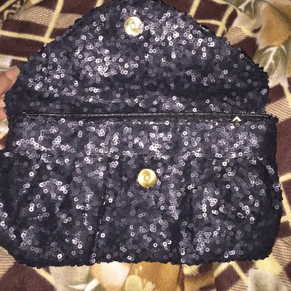 Sequined Black Clutch - Picture 2 of 4